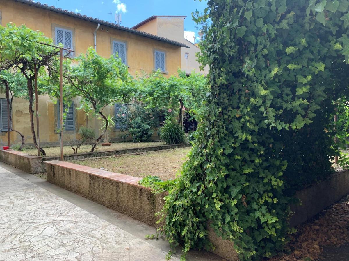 New Generation Hostel Firenze Bagian luar foto