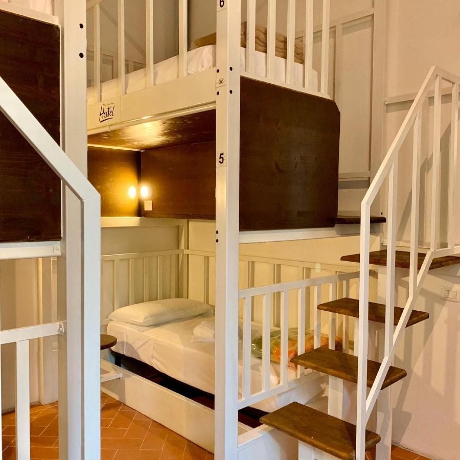 New Generation Hostel Firenze Bagian luar foto